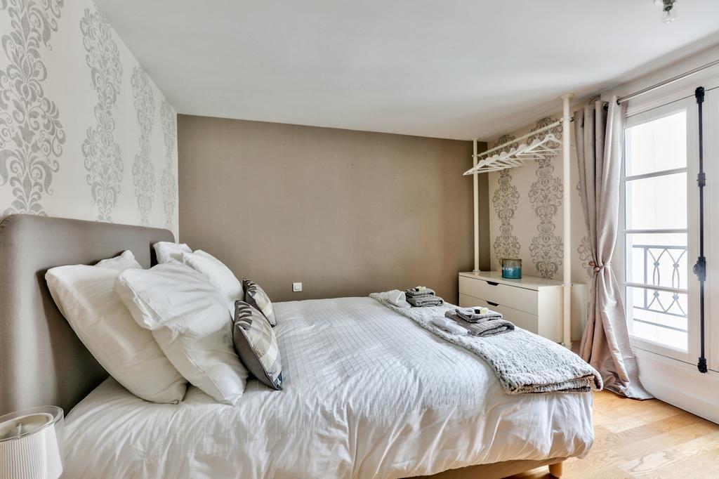 Love Nest In Saint Germain Paris Exterior photo